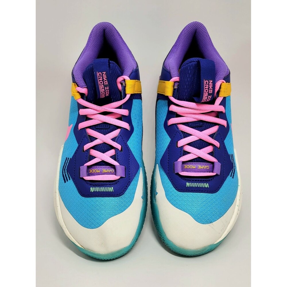 Nike Air Zoom Crossover –  Size 6.5 Y (Or women Size 8)